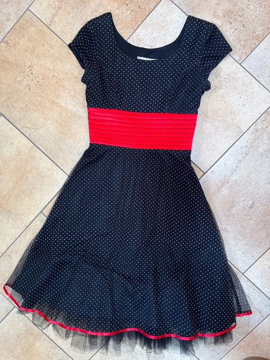 Jody California Dresses & Skirts - VTG Black Polka Dot Midi Dress with Red Waistband Tafetta